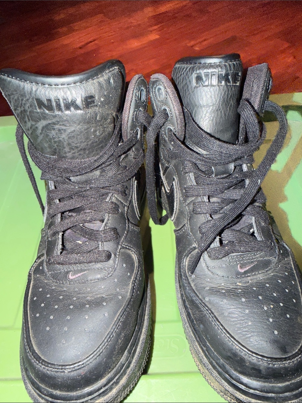 Nike Men’s Black Leather High-Top Sneakers